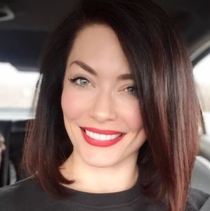 Meet your Posher, Emmie